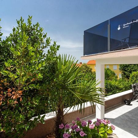 Smiljana Apartments Климно Екстериор снимка
